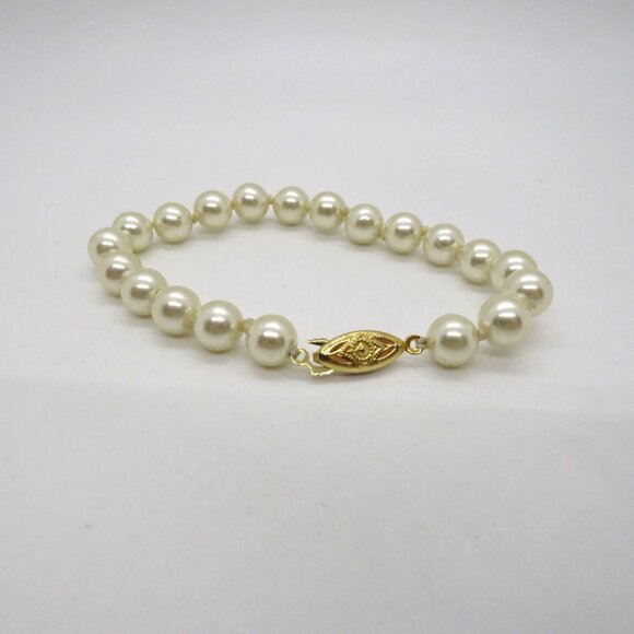 Vintage Imitation Pearl Bracelet 7.5" Knotted String Gold Tone Fish Hook Clasp - Picture 5 of 12